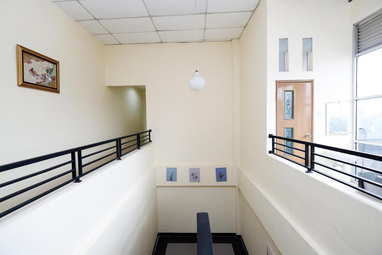 Hotel Oyo 1998 Harmonis Purwokerto Zewnętrze zdjęcie